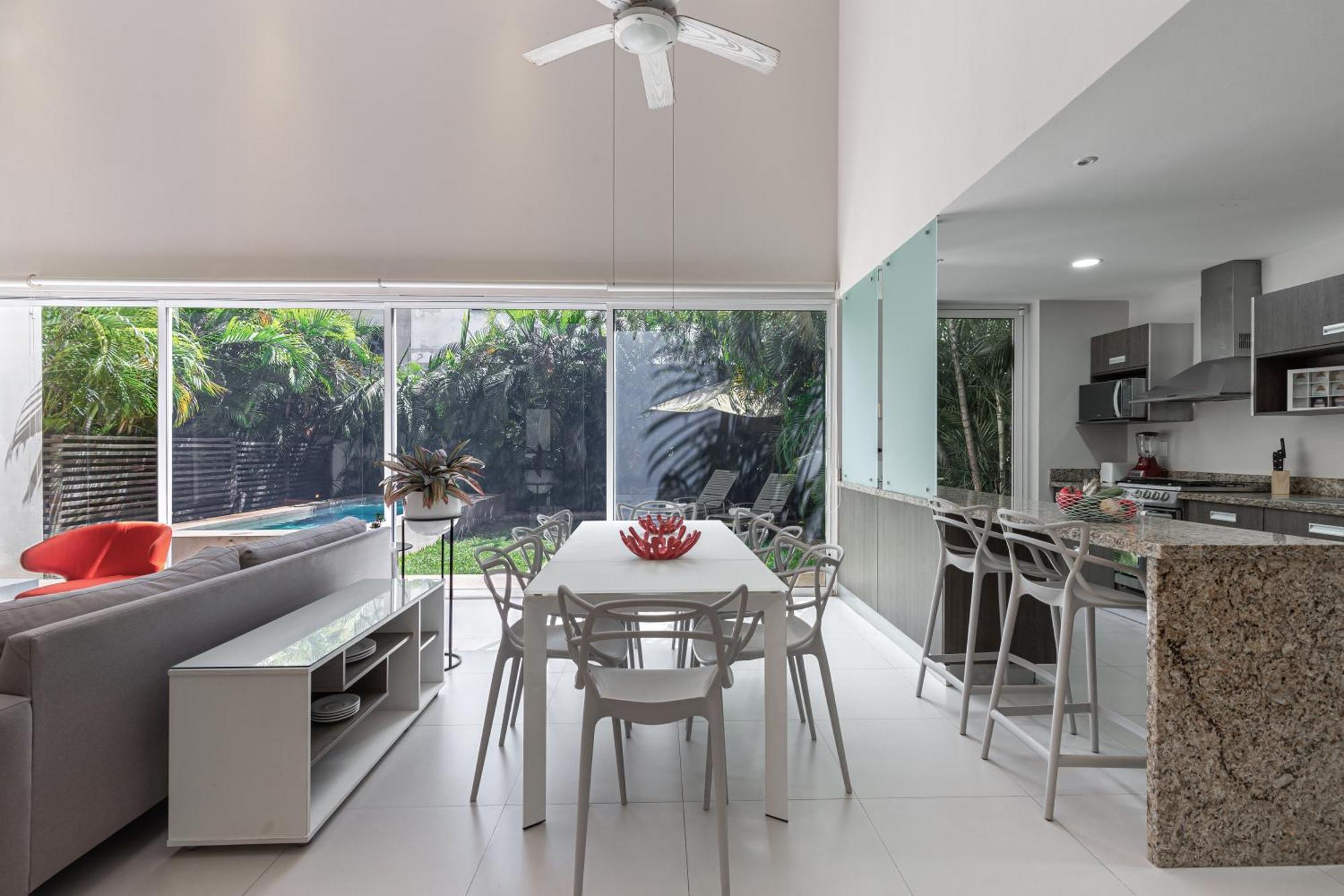 4 Bedroom House- Private Pool! Apartment Cancun